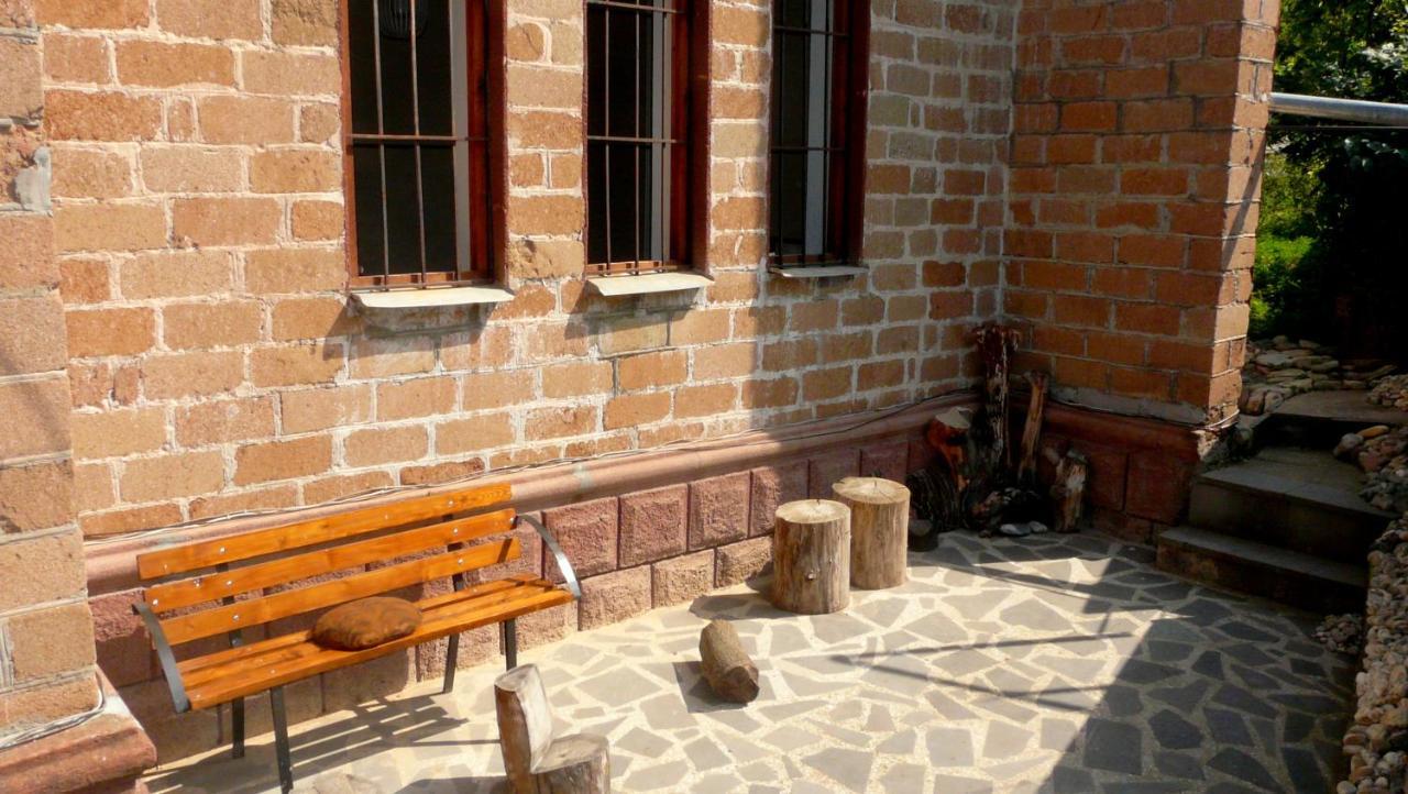 Eco House Sabero Hotel Akhmeta Exterior photo